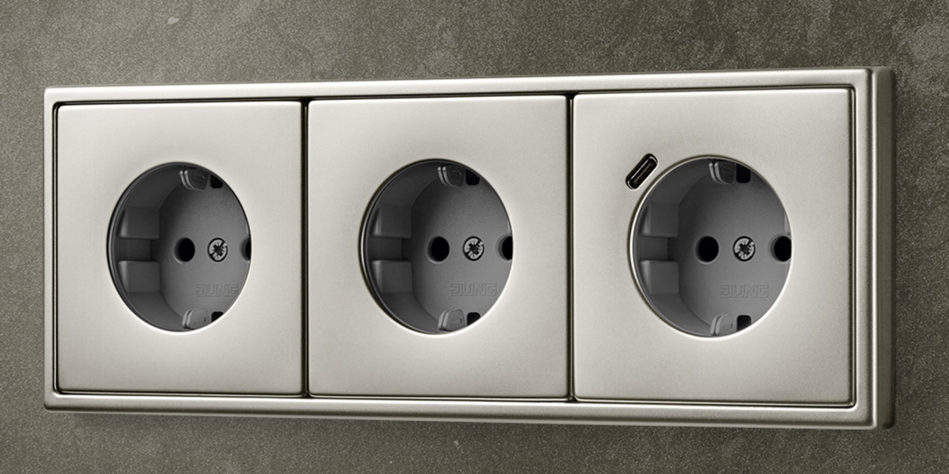 SCHUKO® Steckdosen mit USB bei RE-TEC GmbH in Kaltennordheim OT Kaltensundheim
