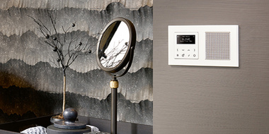 JUNG Smart Radio DAB+ bei RE-TEC GmbH in Kaltennordheim OT Kaltensundheim