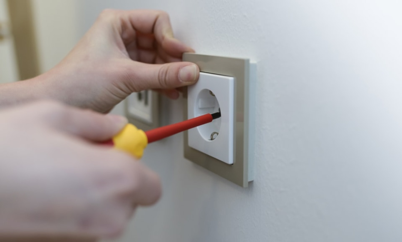 Elektro­installation bei RE-TEC GmbH in Kaltennordheim OT Kaltensundheim