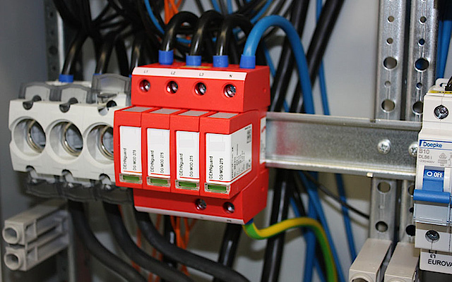Über­spannungs­schutz bei RE-TEC GmbH in Kaltennordheim OT Kaltensundheim
